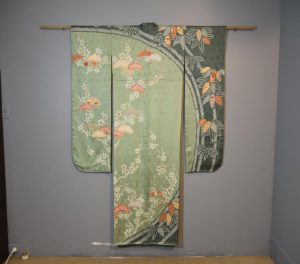 Furisode Kimono