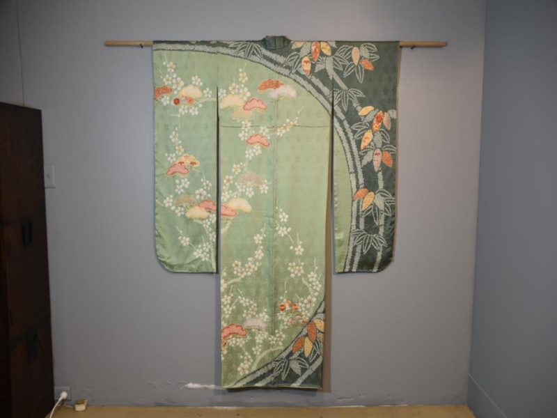 Furisode Kimono
