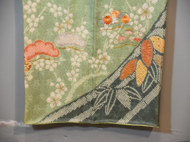 Furisode Kimono - Image 2
