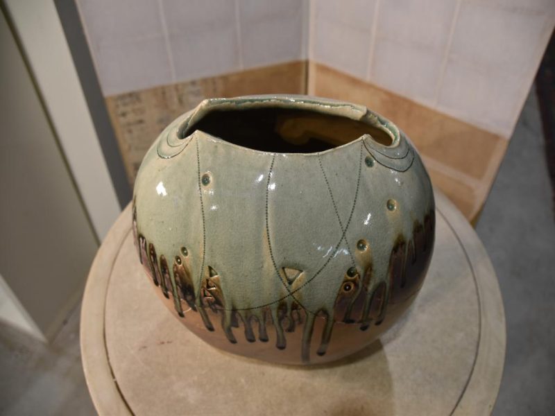 Pottery Vase from Japan - Image 9