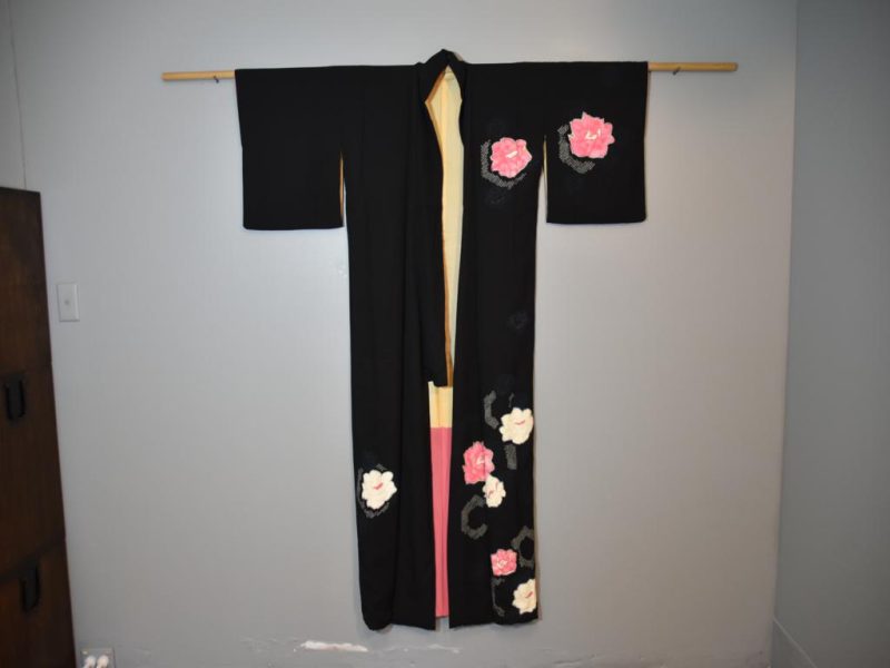 Black Kimono with Roses - Image 7