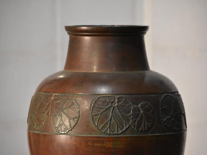 Large Japanese Bronze Vase 34 cm's high - Image 9