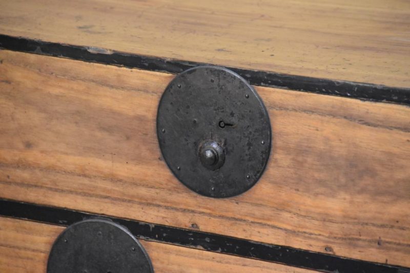 Antique Japanese Clothing Chest of Drawers Width:1065mm - Image 11