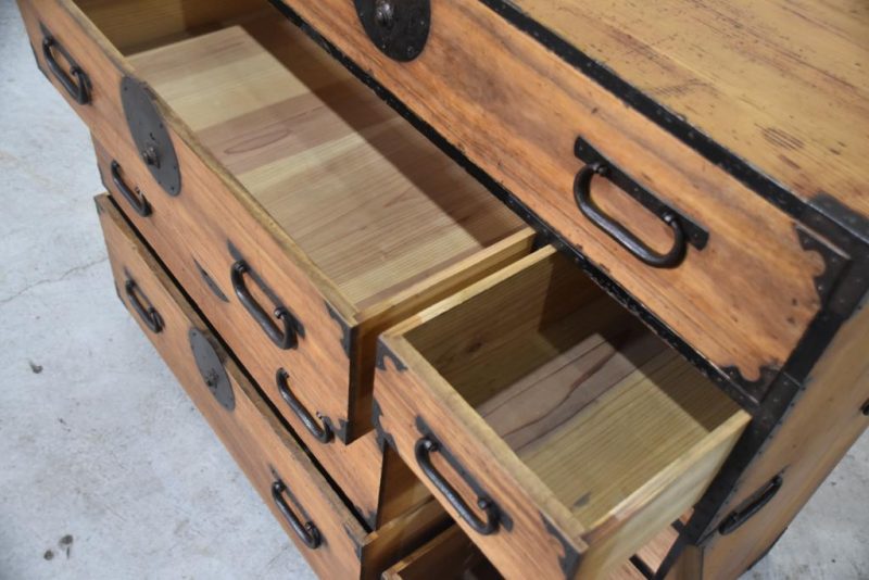 Antique Japanese Clothing Chest of Drawers Width:1065mm - Image 6