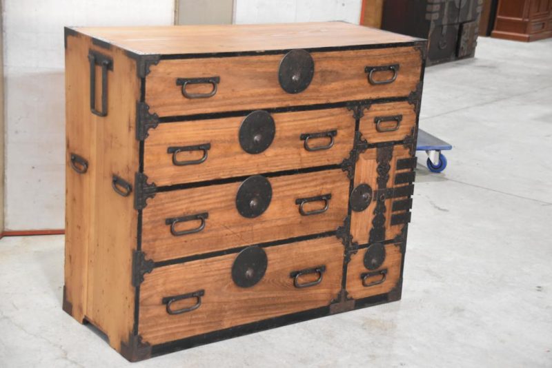 Antique Japanese Clothing Chest of Drawers Width:1065mm - Image 13