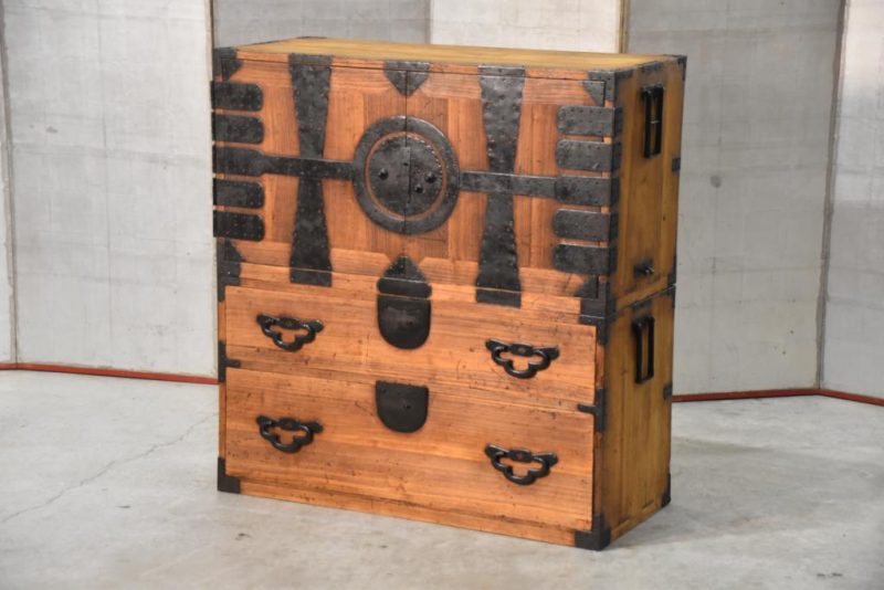 Antique Clothing Chest on Chest Width:960mm