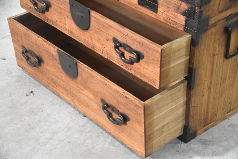 Antique Clothing Chest on Chest Width:960mm - Image 13