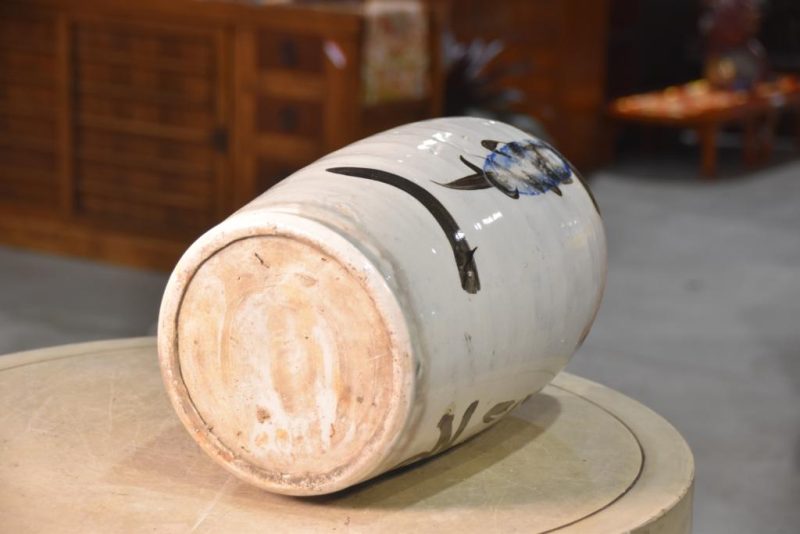 Tokuri Japanese Sake Bottle - Image 4
