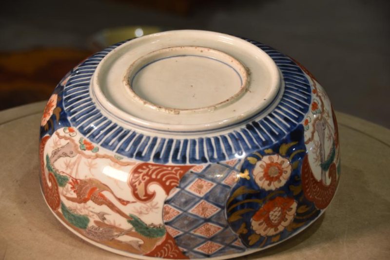 Japanese Imari Ceramic Bowl - Image 9