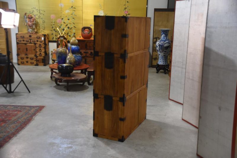 Antique 3 Section Clothing Chest Width:905mm - Image 6