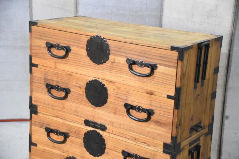 Antique Japanese Clothing Chest on Chest Width:960mm - Image 10