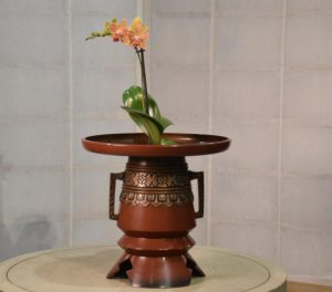 Japanese Bronze Usubata Ikenobu Flower Vase