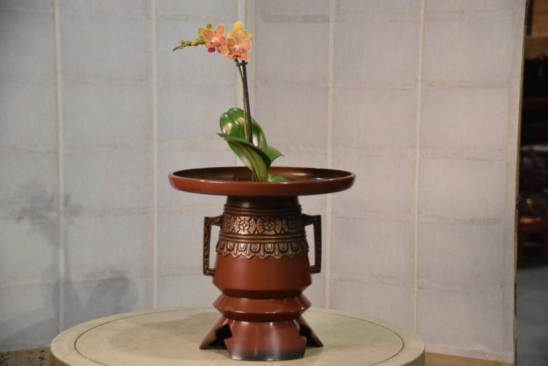 Japanese Bronze Usubata Ikenobu Flower Vase