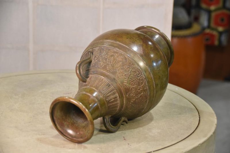 Japanese Bronze Vase - Image 5