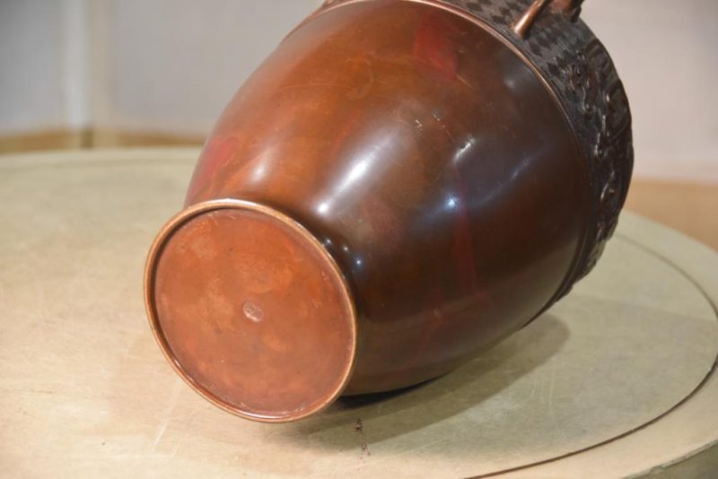 Japanese Bronze Vase - Image 4