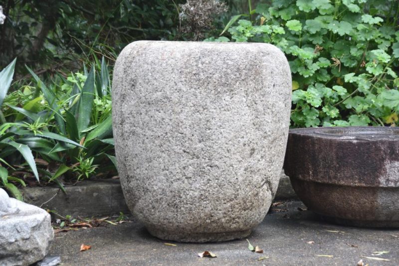 Antique Granite Basin from Kyoto Height:680mm - Image 2