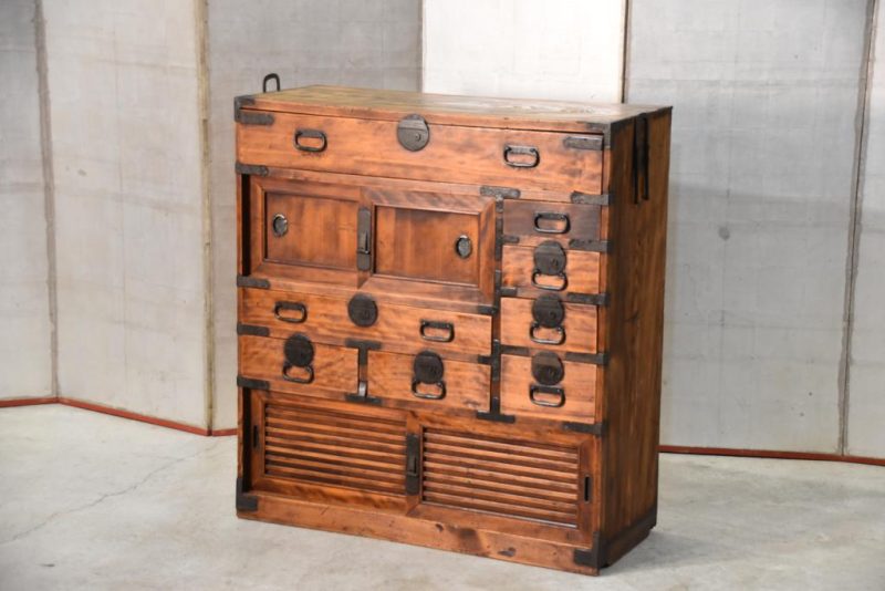 Osaka Region Merchant Chest Width:930mm - Image 2