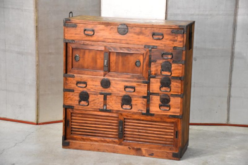Osaka Region Merchant Chest Width:930mm