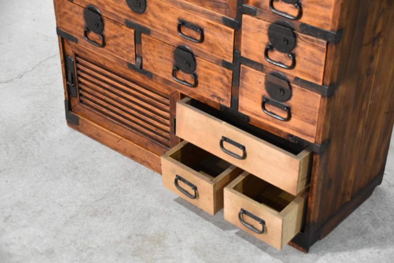 Osaka Region Merchant Chest Width:930mm - Image 6