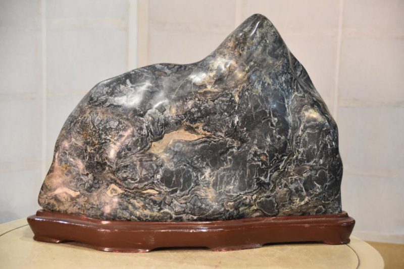 Japanese Suiseki Viewing Stone - Image 7