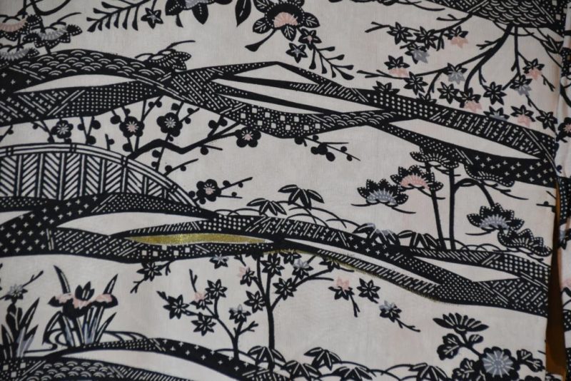 Vintage Japanese Silk Haori - Image 5