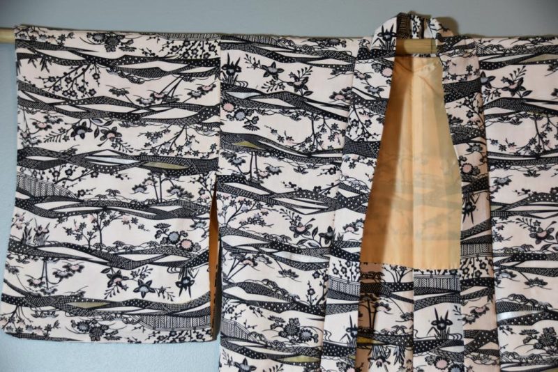 Vintage Japanese Silk Haori - Image 2
