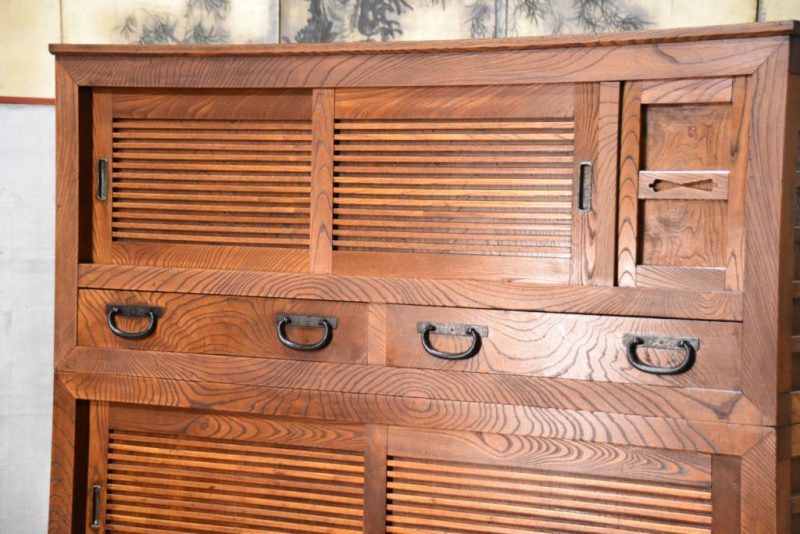 Antique Keyaki Elm Choba Dansu Merchat Chest Width:1340mm - Image 13