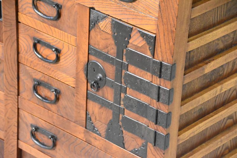 Antique Keyaki Elm Choba Dansu Merchat Chest Width:1340mm - Image 8