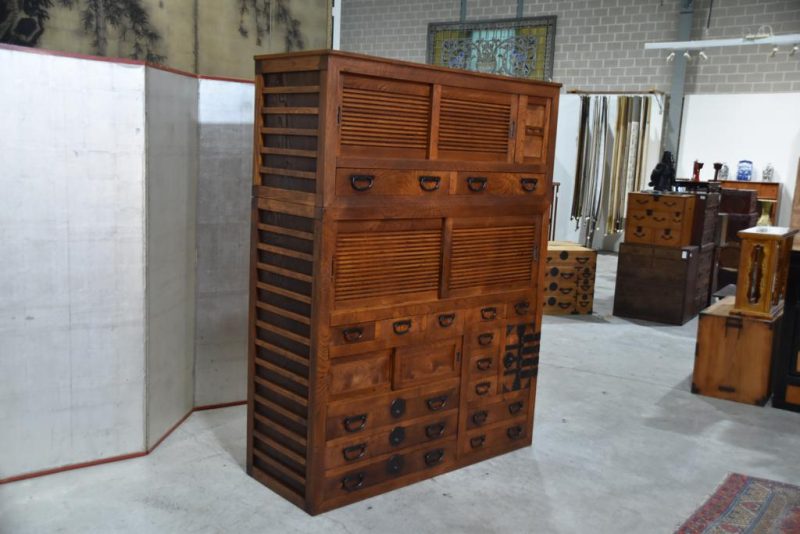 Antique Keyaki Elm Choba Dansu Merchat Chest Width:1340mm - Image 4