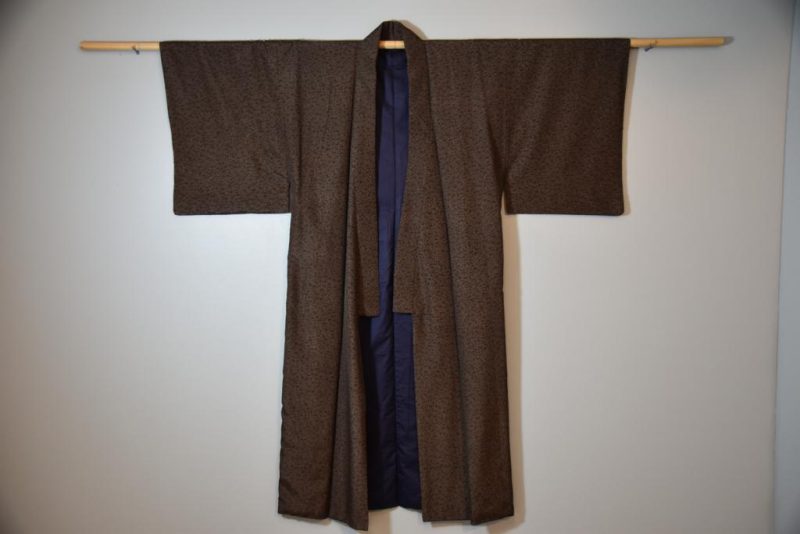 Japanese Vintage Silk Man's Kimono - Image 2
