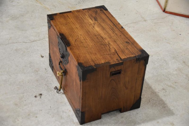 Funa Dansu Edo Period Ships Chest Width:520mm - Image 9