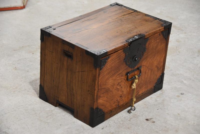 Funa Dansu Edo Period Ships Chest Width:520mm - Image 7