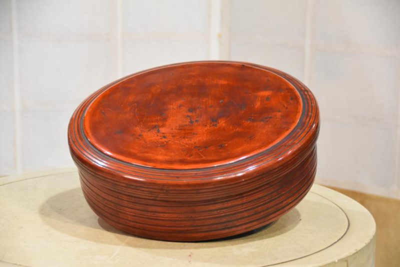 Lacquered Chabako (Tea Utensil Storage) - Image 9