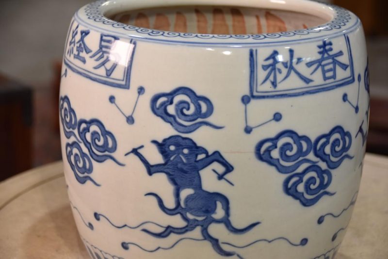 Japanese Blue and White Porcelain Hibachi Width:275mm - Image 3