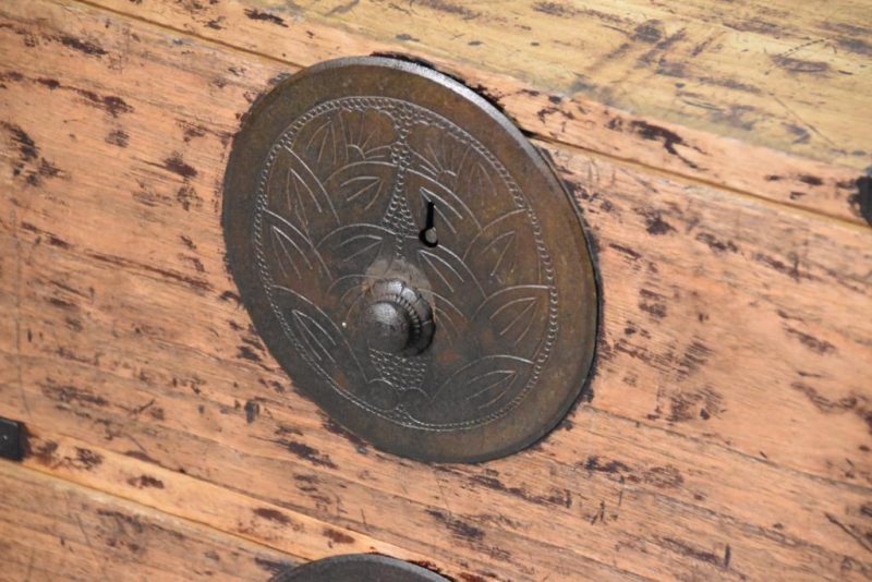 Antique half Clothing Chest Width:990mm - Image 10