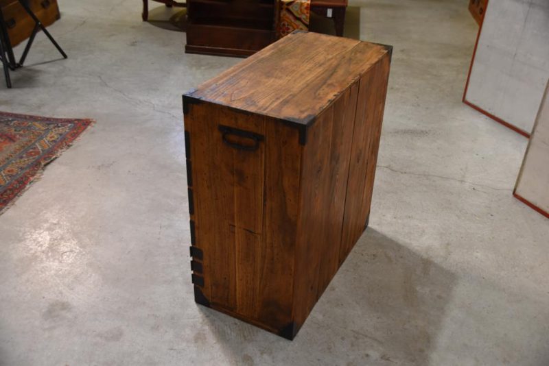 Tokyo Region Merchant Chest Width:715mm - Image 3