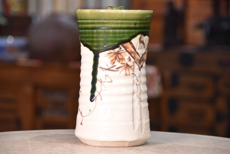 Oribe Pottery Mizuzashi used in the Tea Ceremony - Image 2