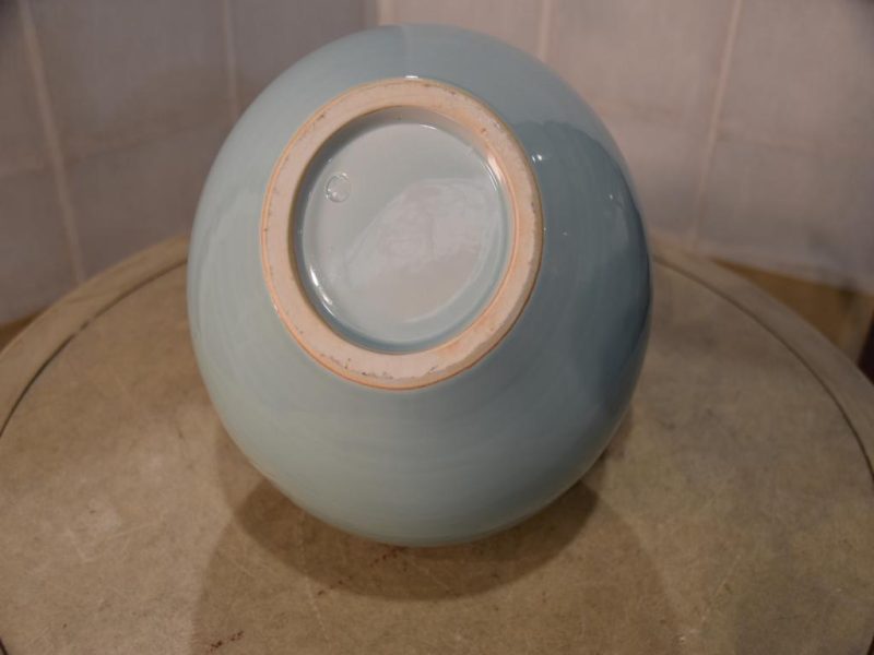Celadon Vase - Image 4
