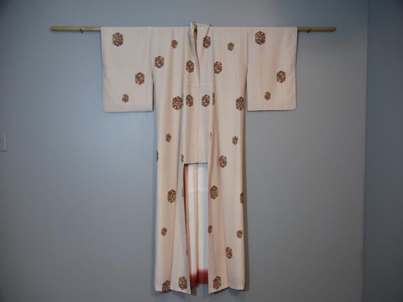 All Silk Japanese Kimono - Image 4