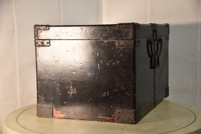 Edo Period Lacquered Box - Image 6