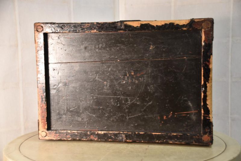 Edo Period Lacquered Box - Image 3
