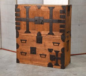 Japanese Meiji Period Clothing Chest Width:930mm