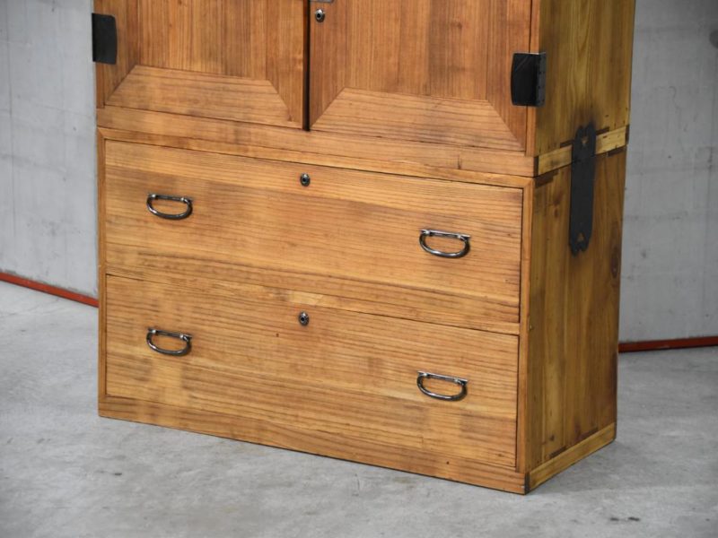 Vintage Japanese 2 Section Wedding Chest Width:1000 mm - Image 8