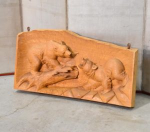 Japanese Elm Wood Hokkaido Bears Carving Width:1000mm