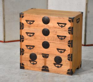 Antique Japanese Small Chest Width:580mm