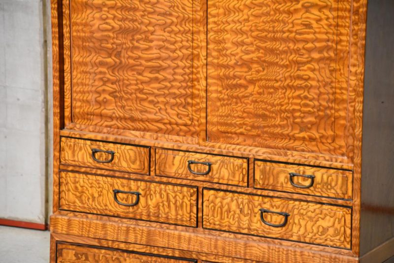 Vintage Burled Mulberry Chadansu Tea Utensil Chest Width:745mm - Image 10