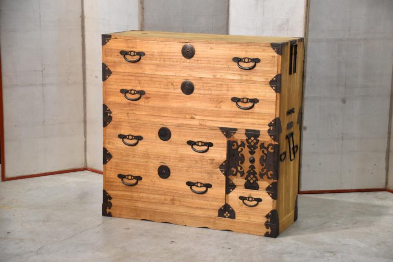Antique 5 Drawer Clothing Chest Width:1080mm