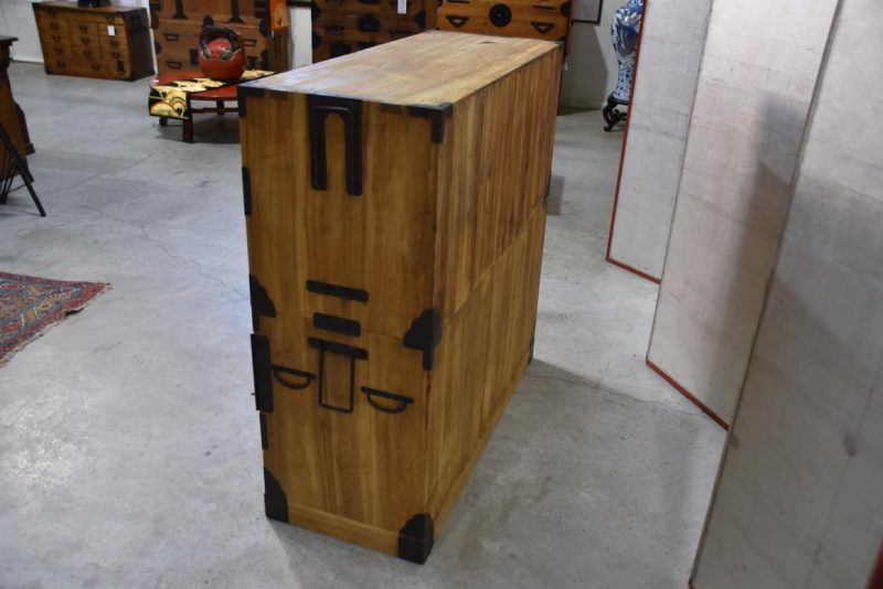 Antique 5 Drawer Clothing Chest Width:1080mm - Image 4
