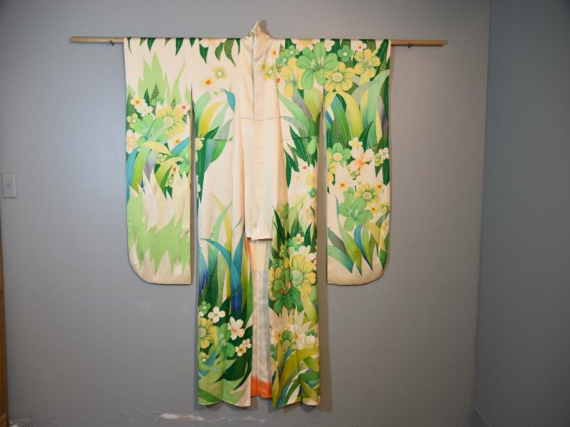 Japanese Silk Furisode Kimono - Image 8