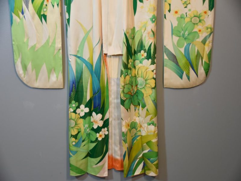 Japanese Silk Furisode Kimono - Image 6